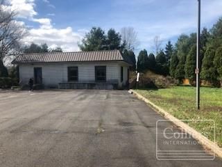 Office Building on Rt. 130: 2709 US Highway 130, Cranbury, NJ 08512